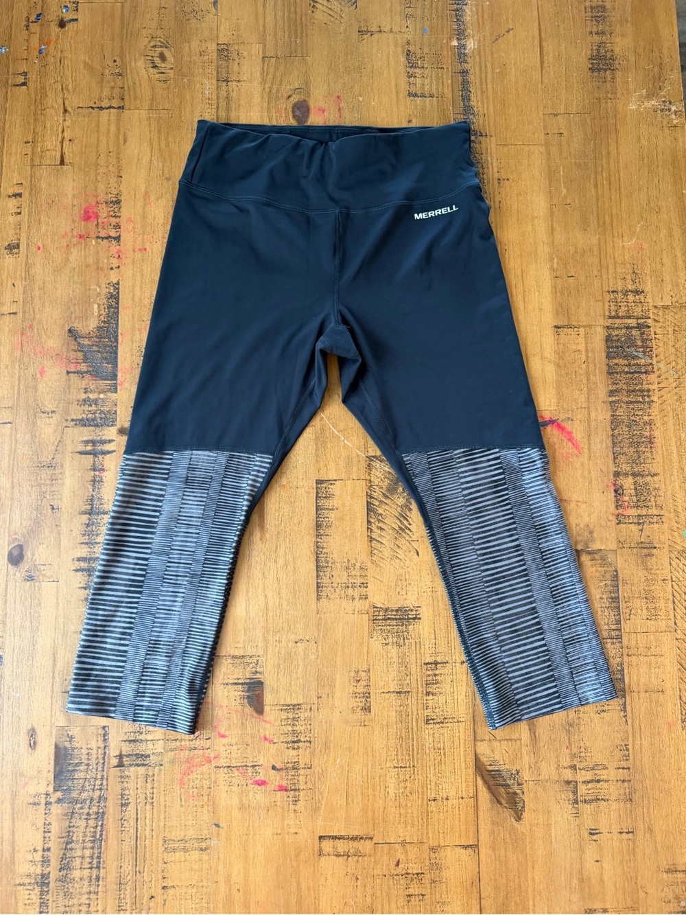 Merrell Black Capri Leggings with Gray Striped Lower Panels